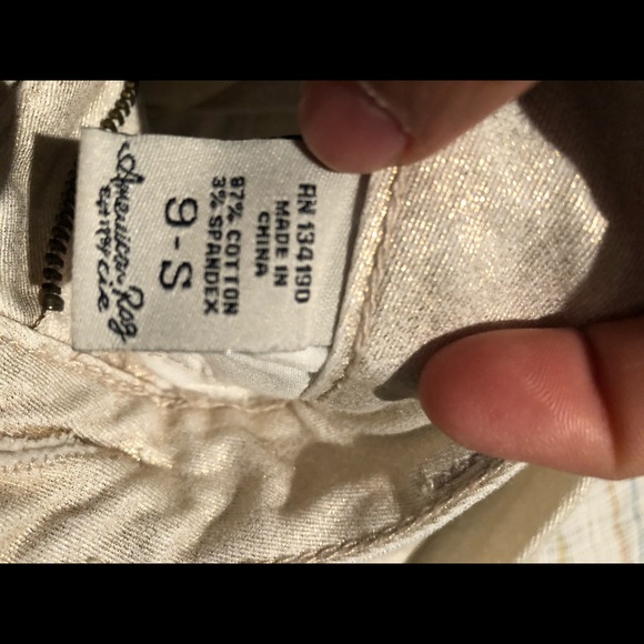 White metallic pants - Picture 4 of 5